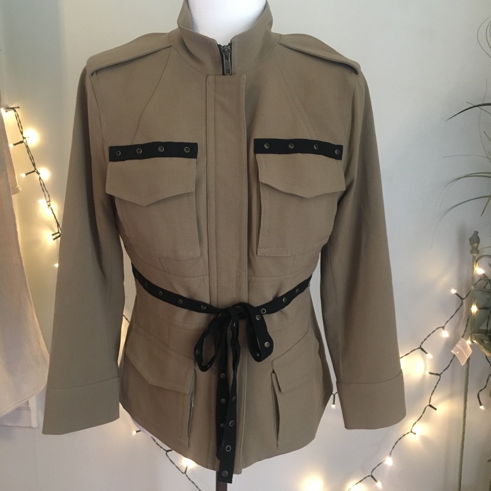 Tracy Reese New York Tan Blazer Black Accents